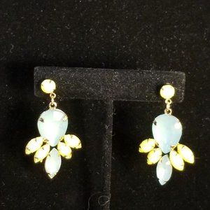4/$15 👓 Sale Turquoise and Yellow Post Earrings